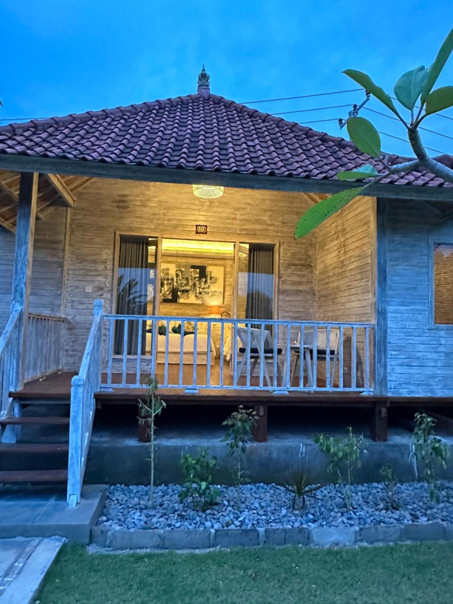 The Niti Hut'S Lembongan Hotel Exterior photo