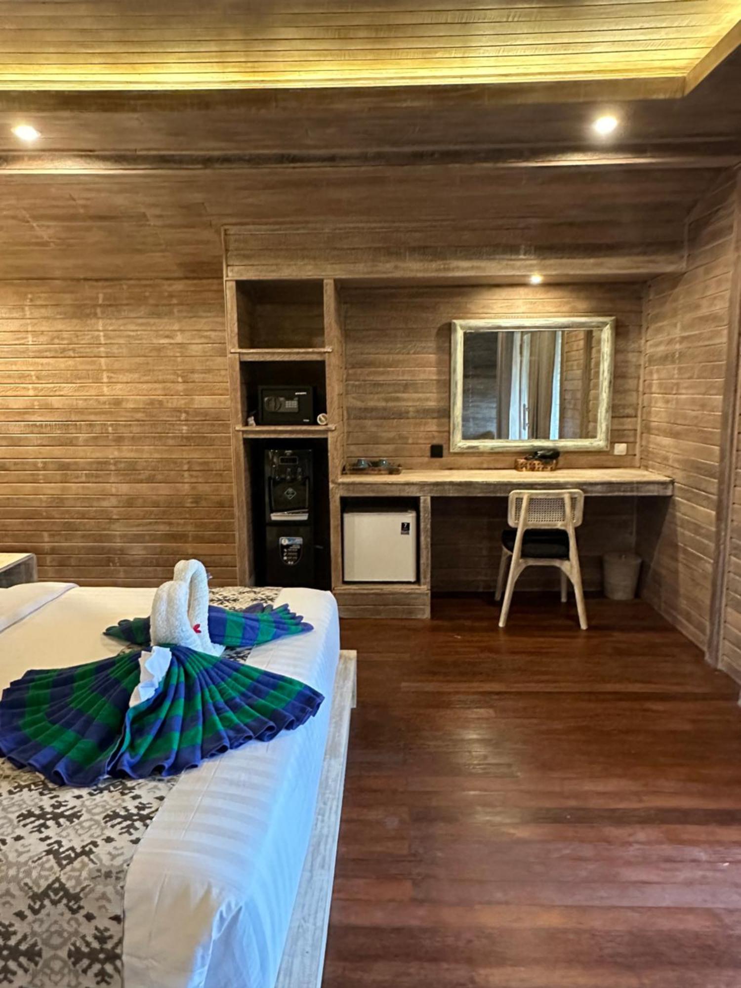 The Niti Hut'S Lembongan Hotel Exterior photo