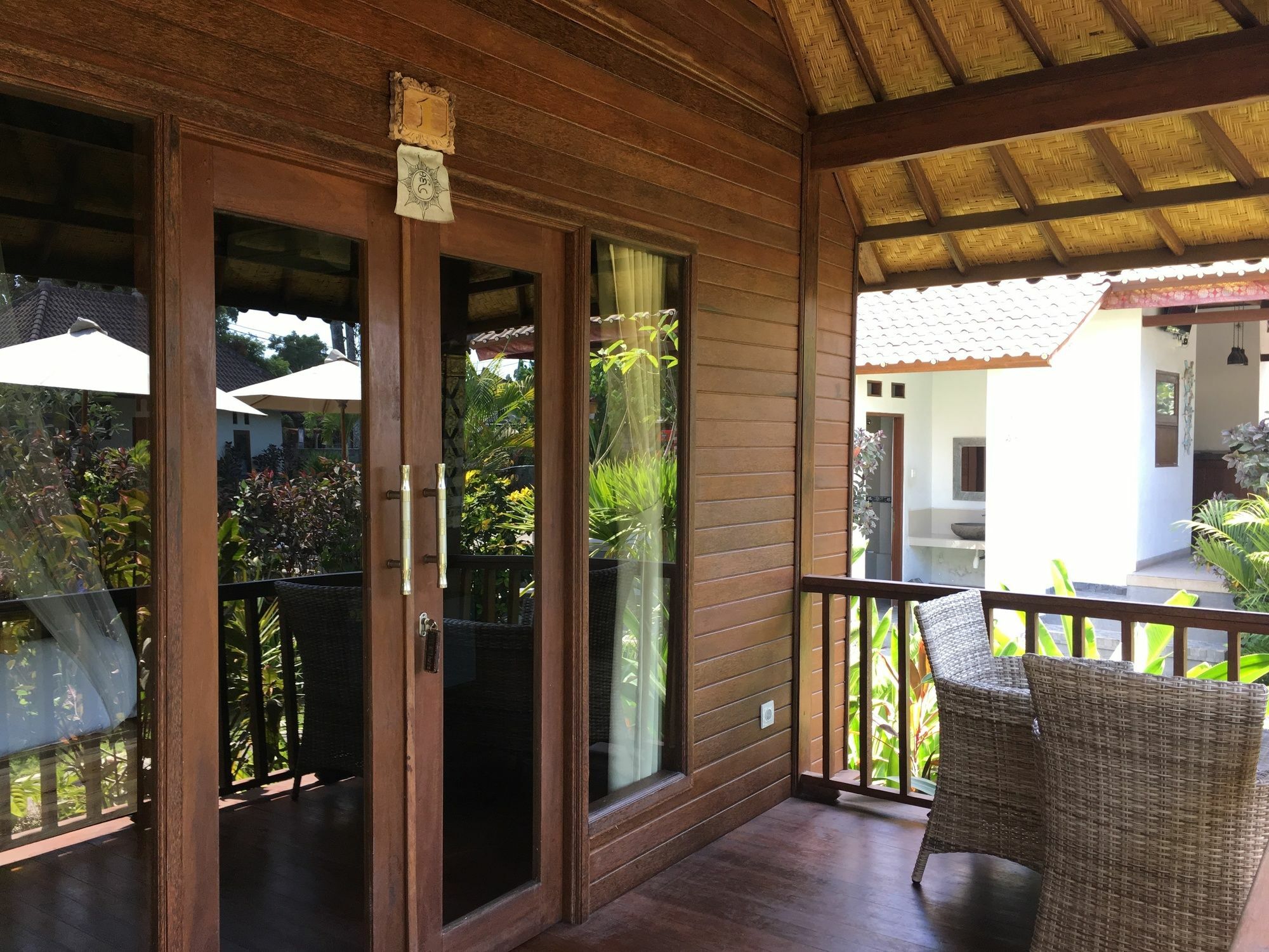 The Niti Hut'S Lembongan Hotel Exterior photo