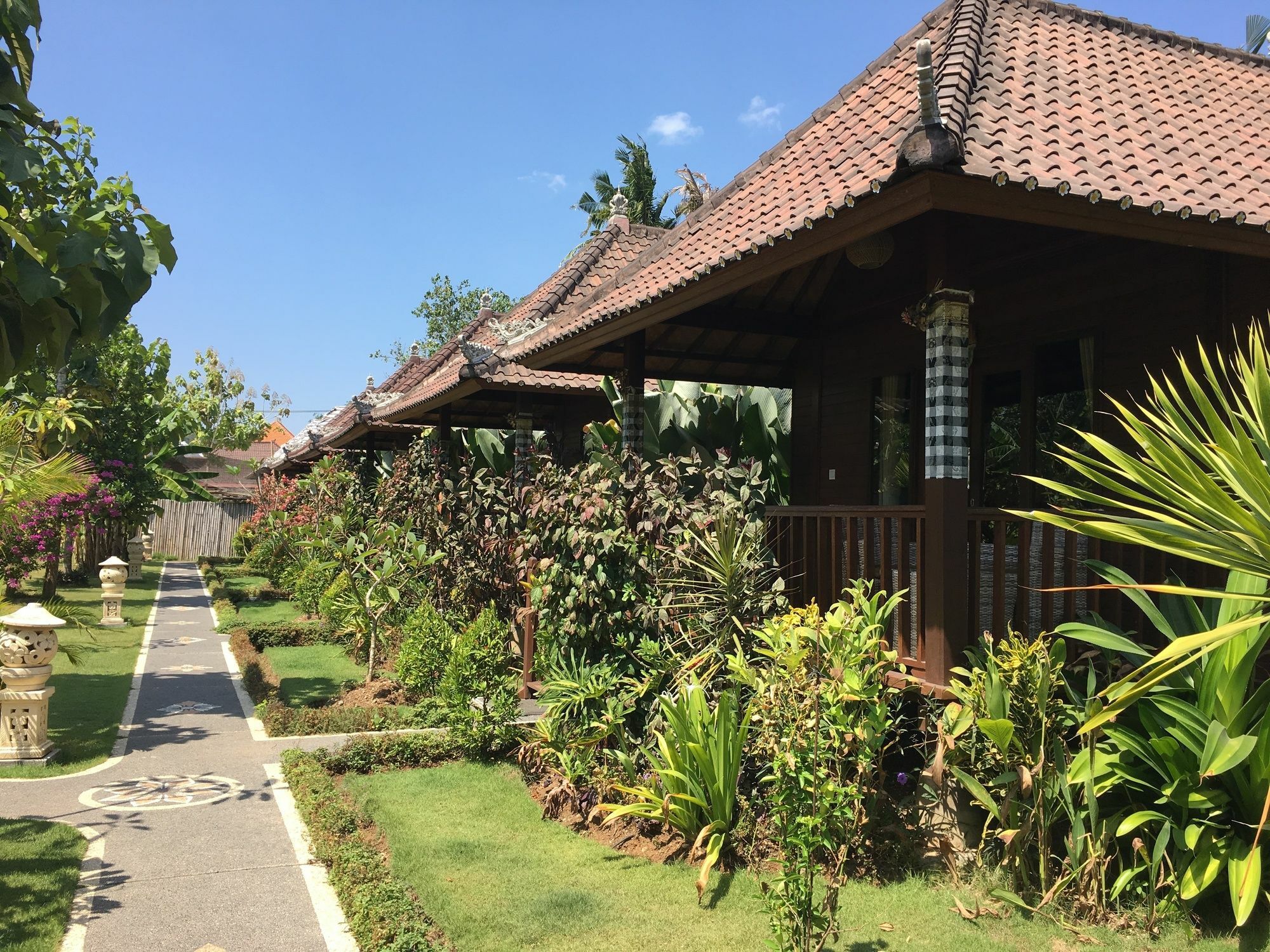 The Niti Hut'S Lembongan Hotel Exterior photo
